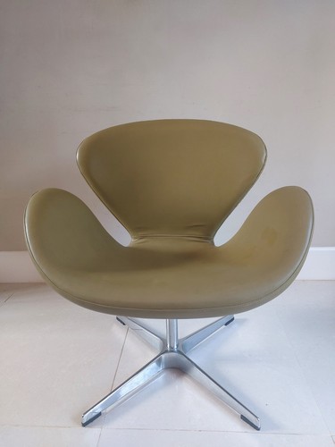 Vintage jacobsen style swan - vintage,